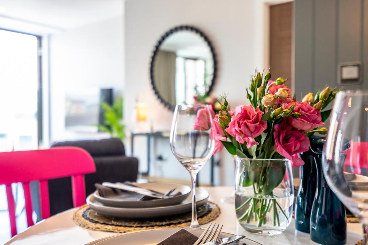 Appartamento Out Of Office @ Ryedale House York Esterno foto