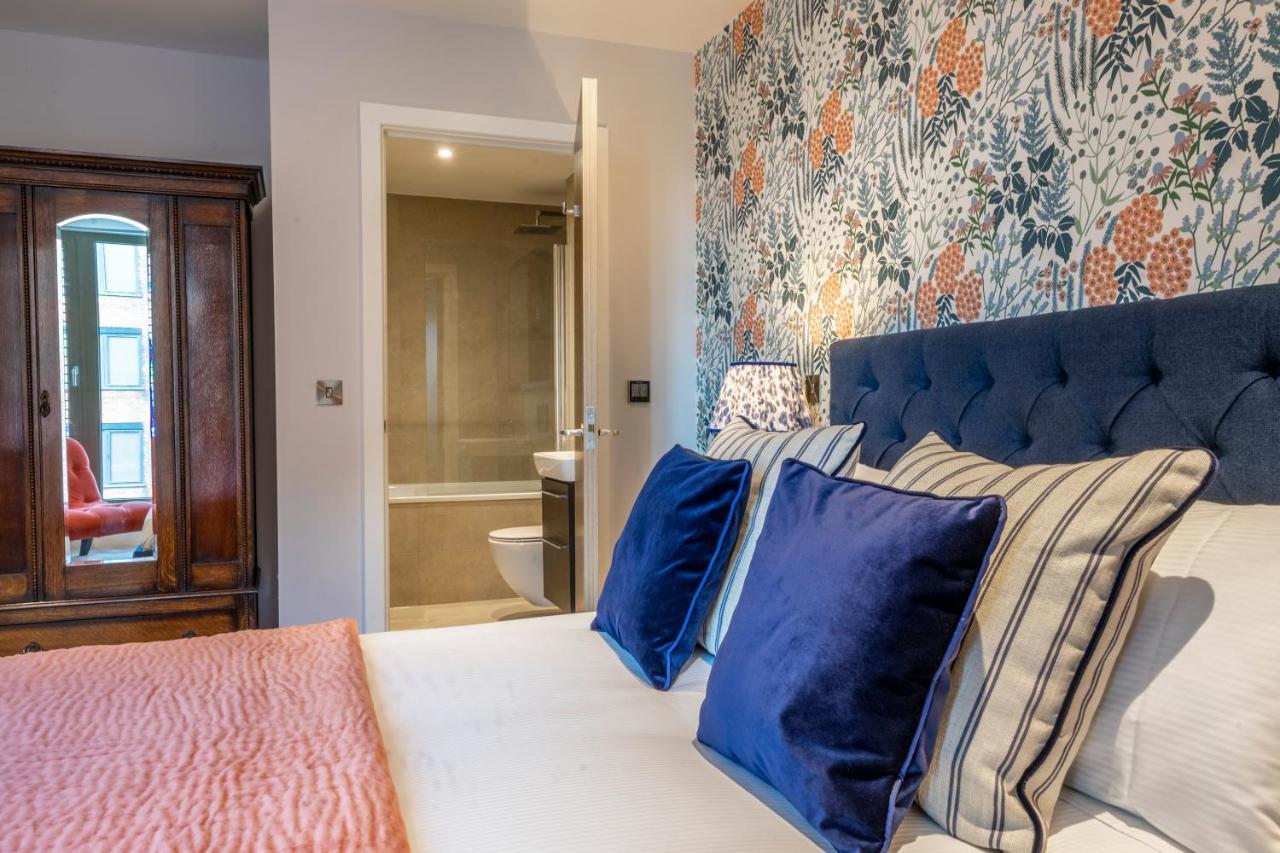 Appartamento Out Of Office @ Ryedale House York Esterno foto