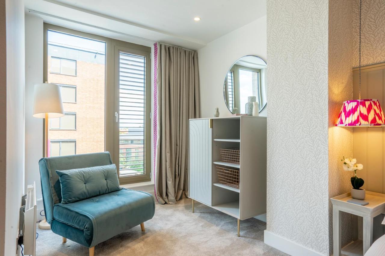 Appartamento Out Of Office @ Ryedale House York Esterno foto